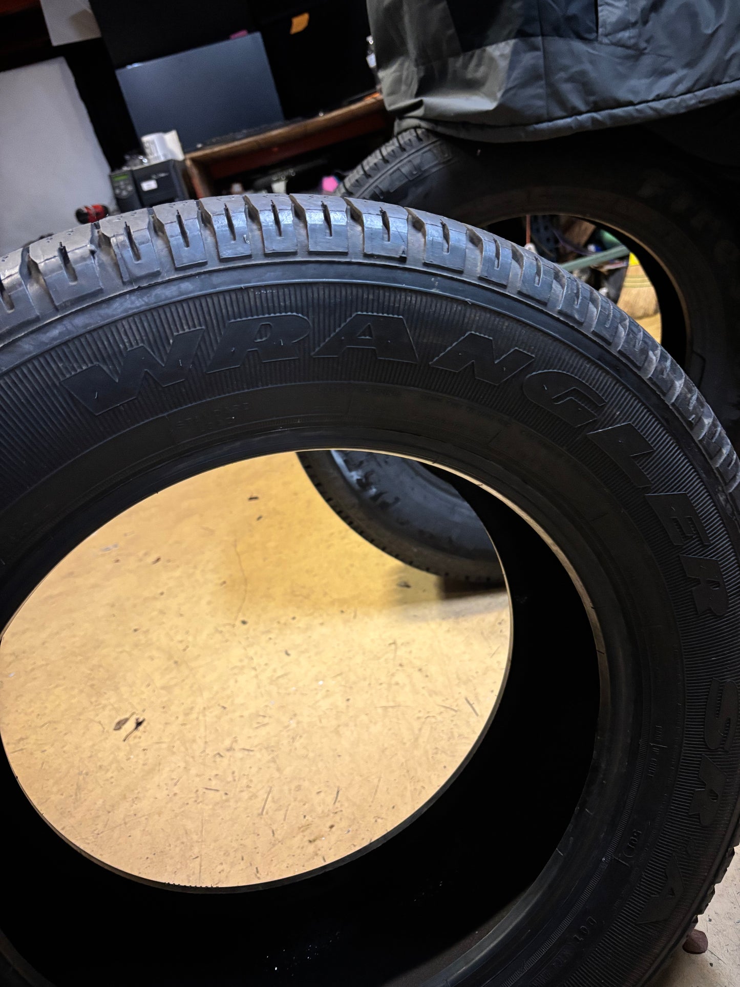 NEW OLD STOCK GOODYEAR WRANGLER SR-A BSW P 265 60 18 109T SL ALL SEASON TIRE 183558436