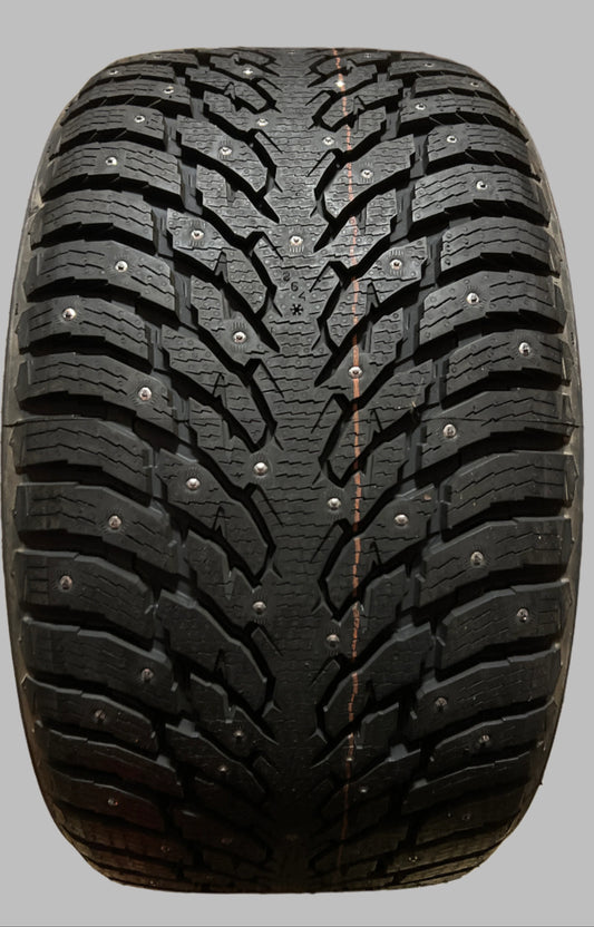 NEW OLD STOCK NOKIAN HAKKAPELIITTA 9 SUV STUDDED P 315 35 21 111T XL WINTER TIRE TS32412