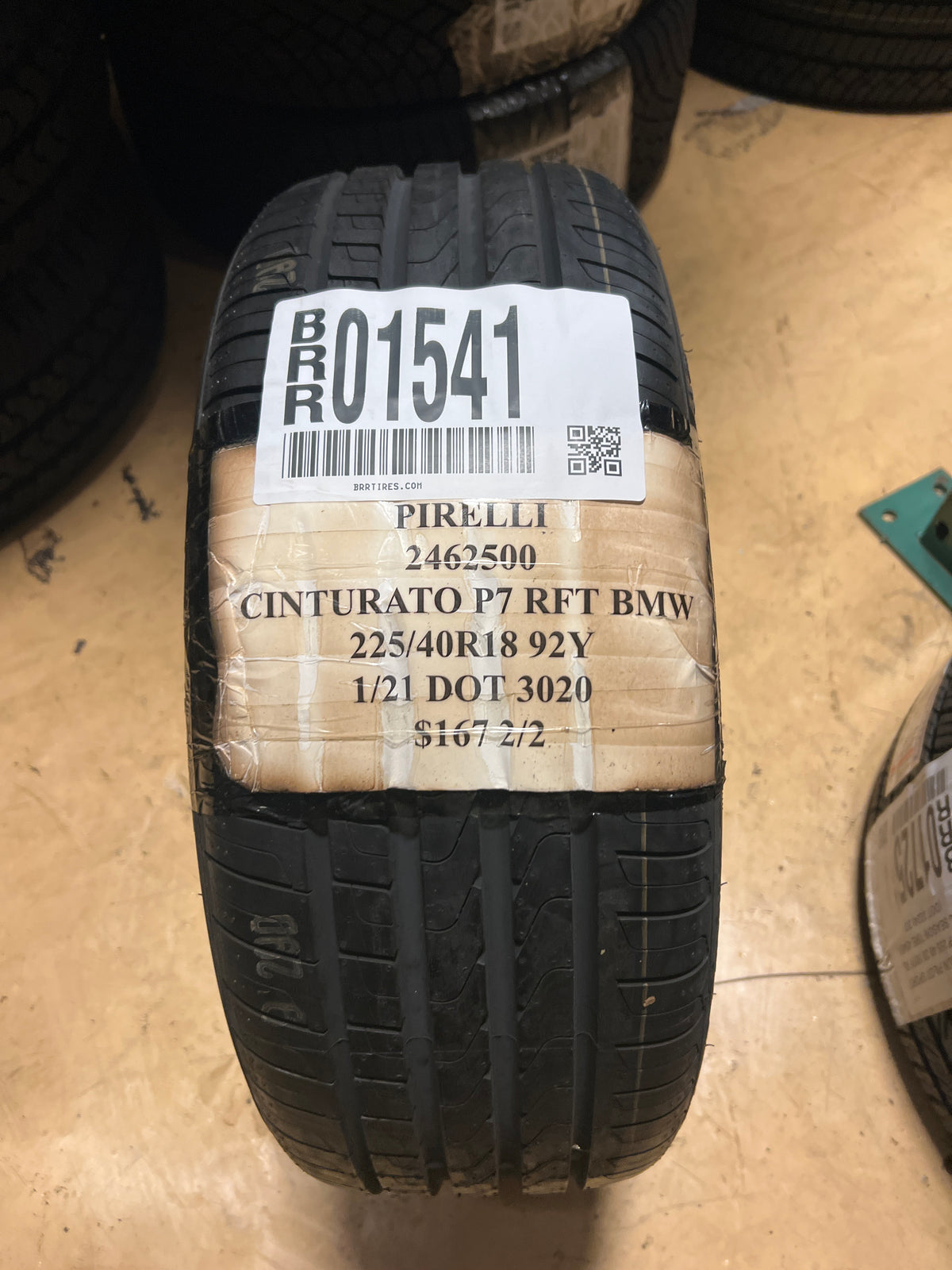 PIRELLI CINTURATO P7 RFT BMW P 225 40 18 92Y XL UHP TIRE 2462500