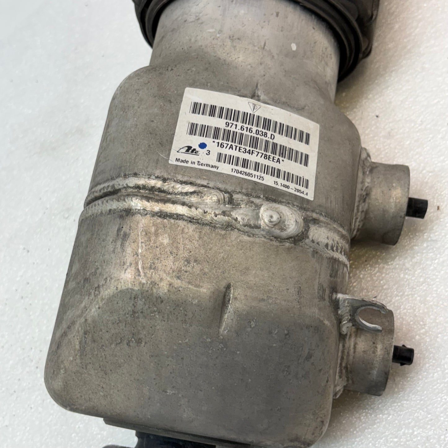 GENUINE 17-22 PORSCHE PANAMERA 971 FRONT AIR SUSPENSION STRUTS SHOCKS