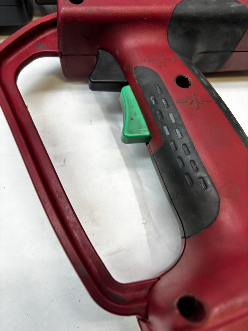BURNDY PATRIOT HYDRAULIC CRIMPING TOOL PAT81KFTLI 4-POINT(R) LITHIUM-I