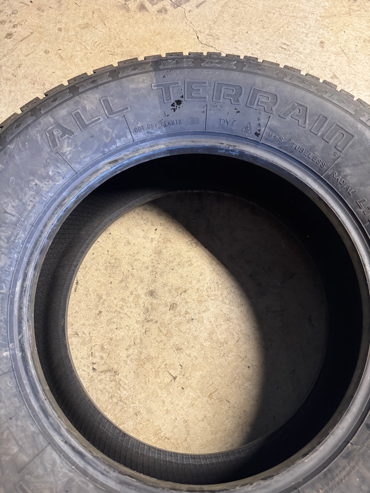 TRAIL GUIDE ALL TERRAIN BSW LT 265 70 18 124/121R 10PLY TIRE TGT30