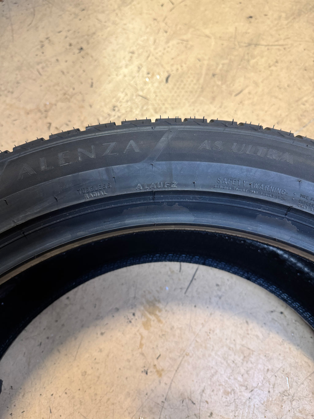 2 BRIDGESTONE ALENZA A/S ULTRA BSW P 285 45 22 110H ALL SEASON TIRE 012476