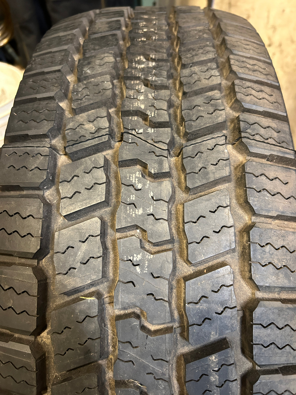 NOS GOODYEAR WRANGLER SR-A BSW LT 275 65 18 123/1200 E ALL SEASON TIRE 179029492