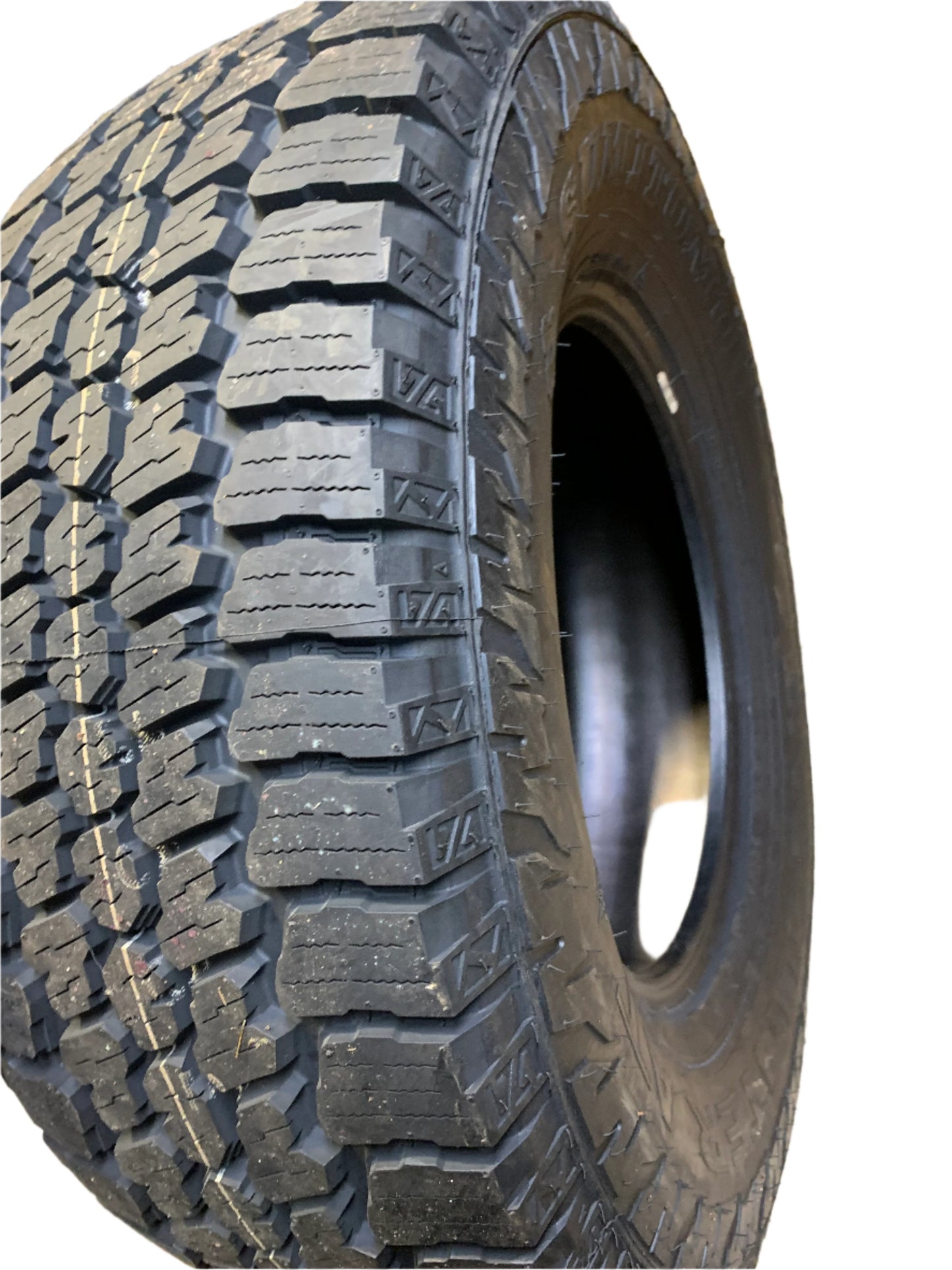 SUMITOMO ENCOUNTER AT BSW P 265 70 16 112T  ALL TERRAIN TIRE ATH93