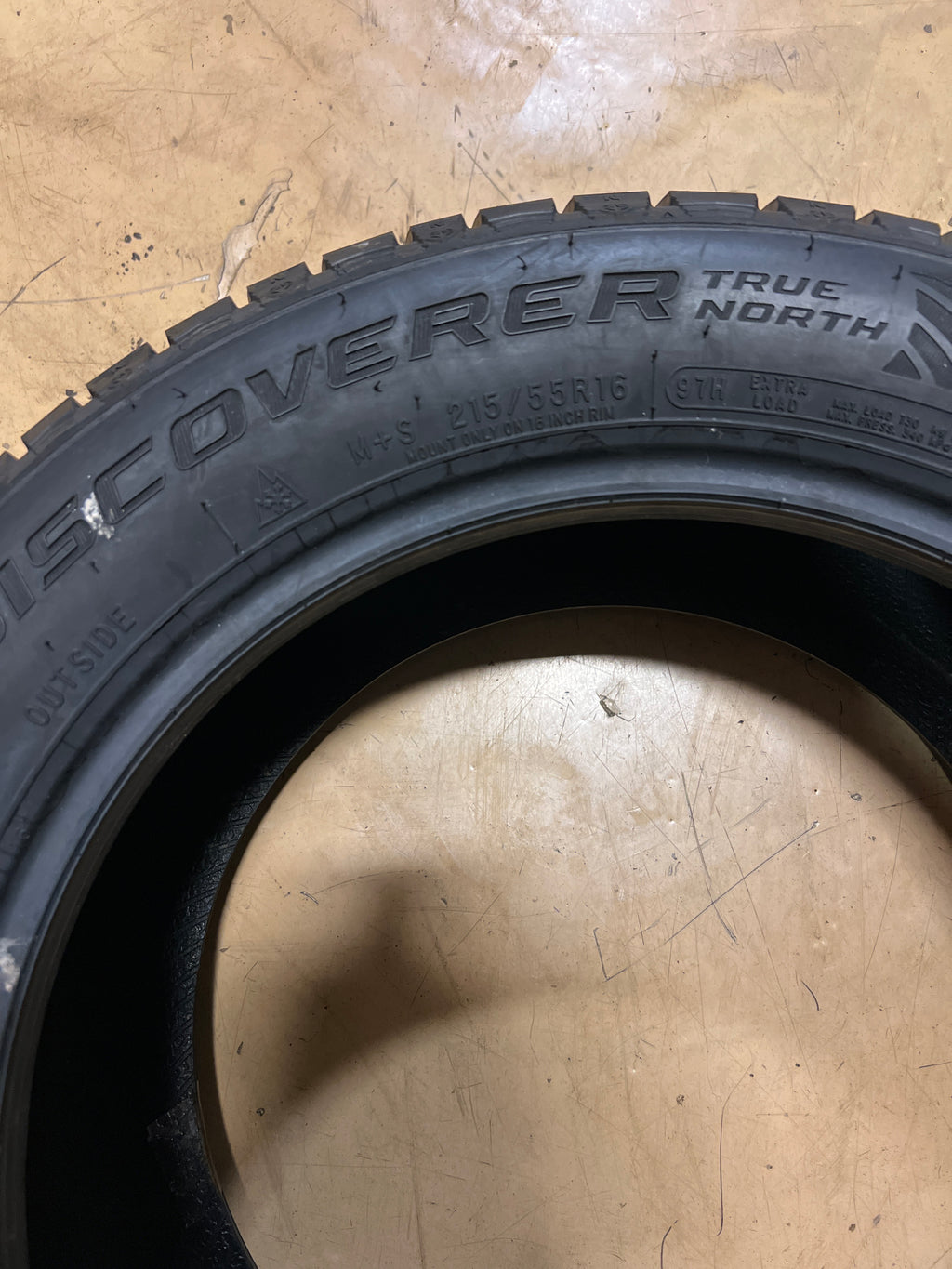 COOPER DISCOVERER TRUE NORTH P 215 55 16 97H XL WINTER TIRE  166208004