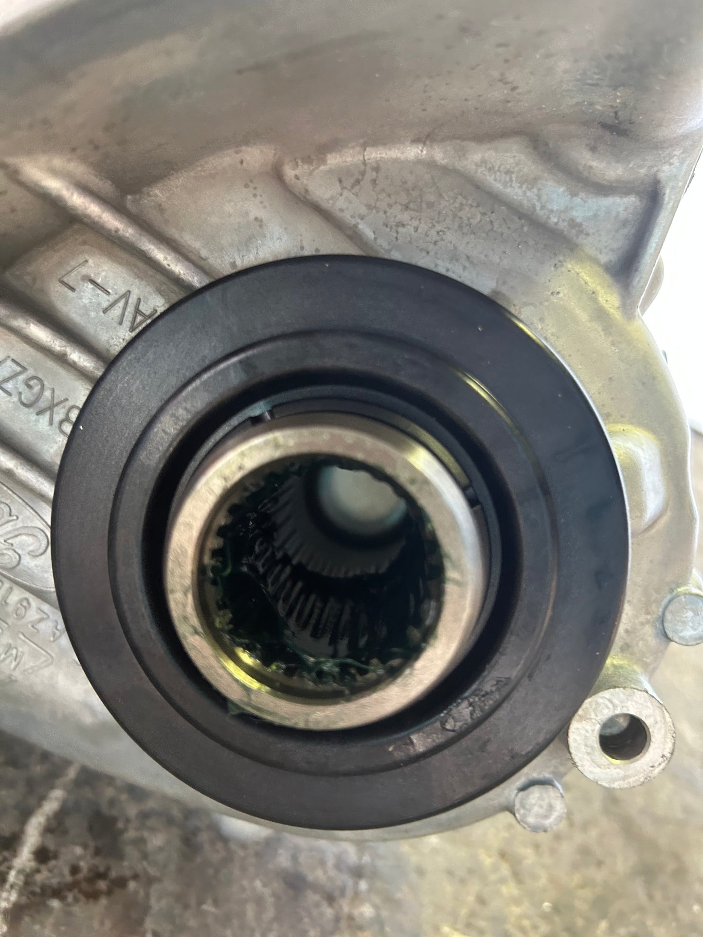 FORD AVIATOR, LINCOLN, EXPLORER TRANSFER CASE ASSEMBLY L1MZ7A195A