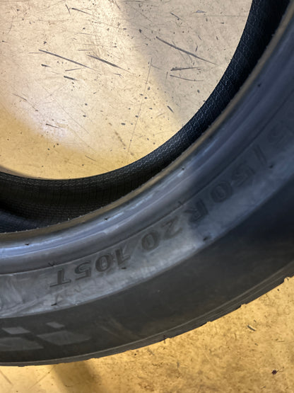 KUMHO CRUGEN PREMIUM KL33 BSW  255 50 20 105T  TIRE 2246332