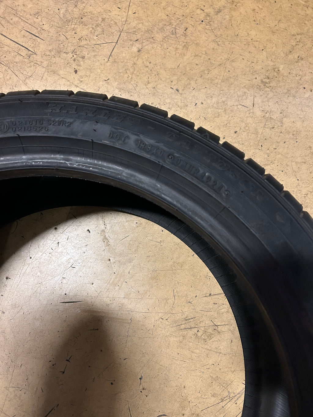 DUNLOP TK100 BSW 215 45 18 83T REAR MOTORCYCLE TIRE 43200046