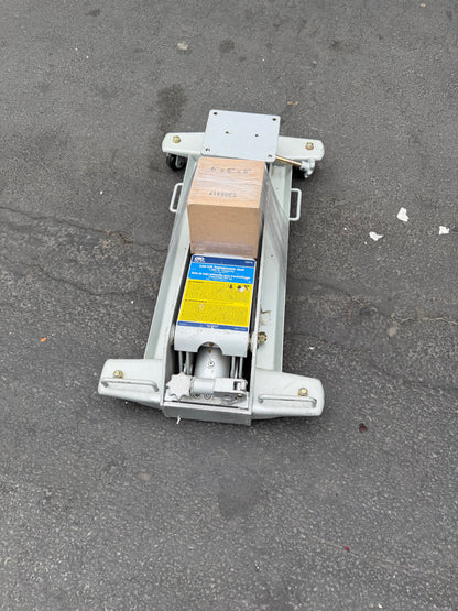 OTC TRANSMISSION JACK, 36-1/2 IN. L, 1000 LB. 1521A