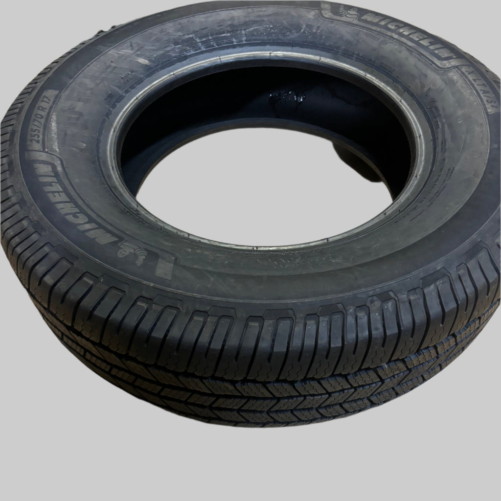 MICHELIN DEFENDER LTX M/S2 P 255 70 17 116T XL ALL SEASON TIRE 59350