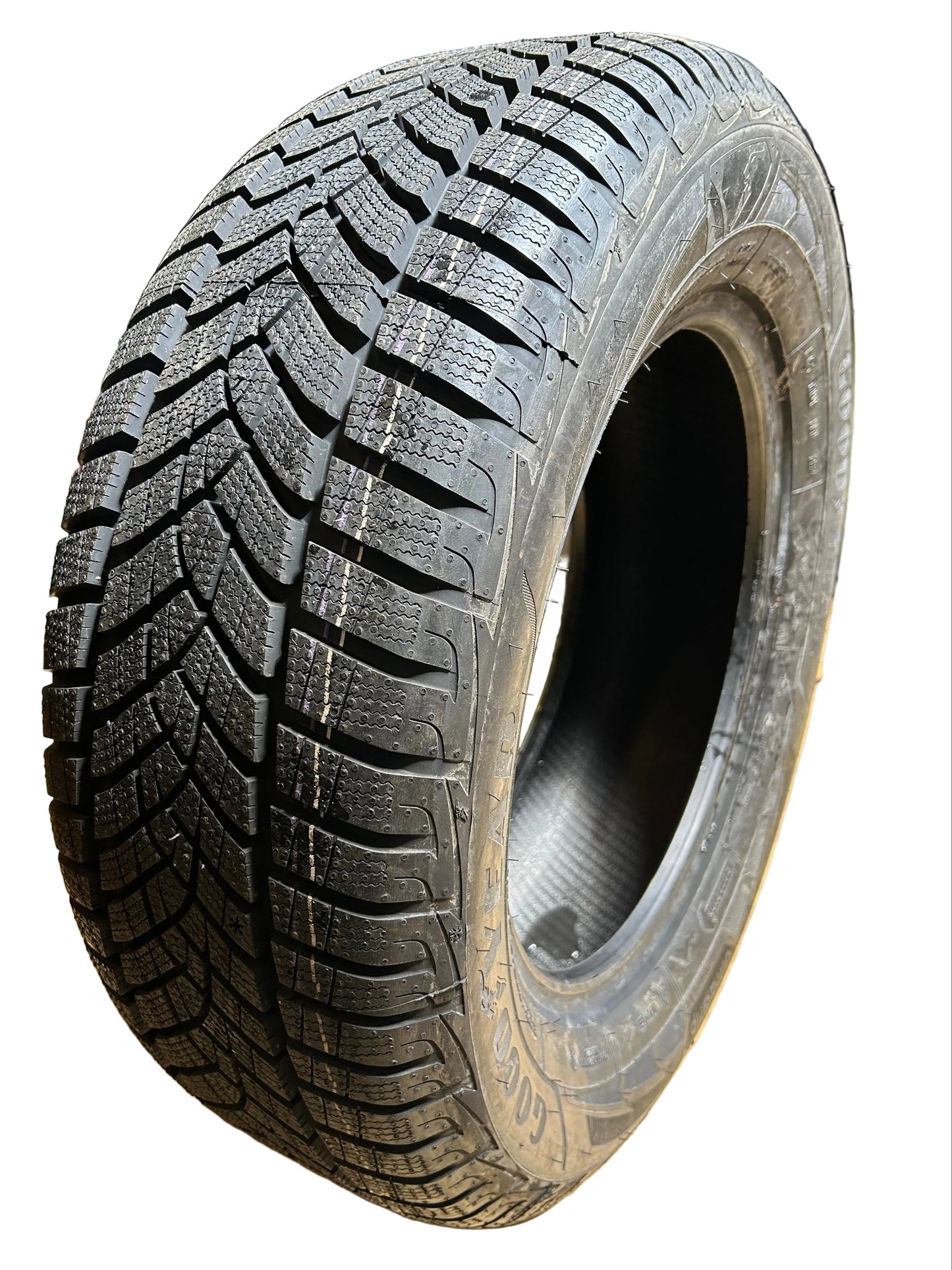 GOODYEAR ULTRA GRIP PERFORMANCE PLUS P 235 60 16 100H WINTER TIRE 117334637