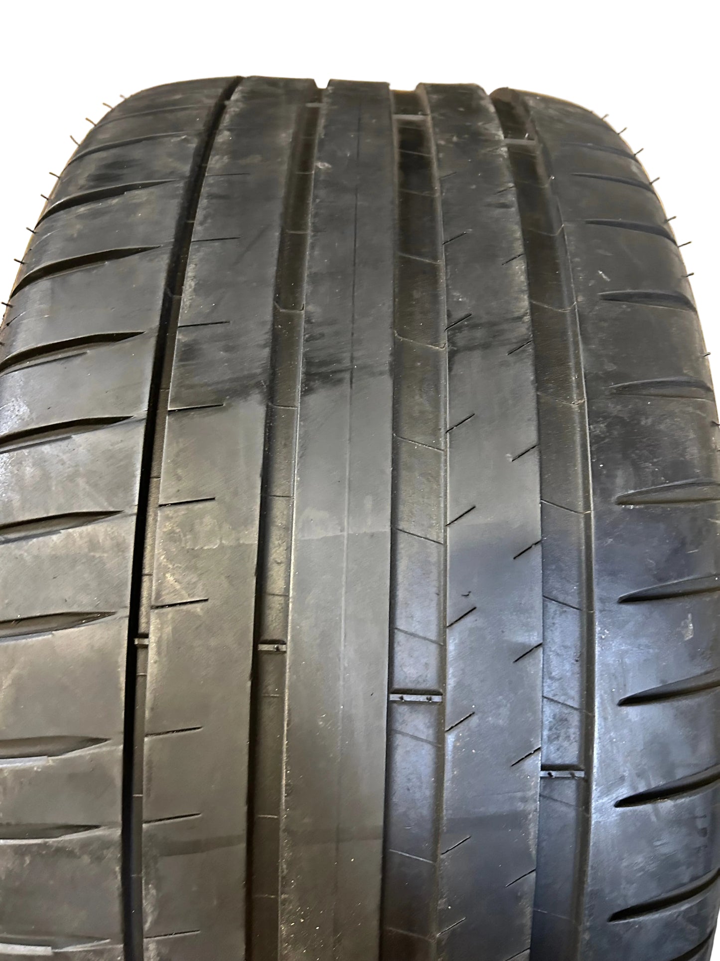 USED 6/32” MICHELIN PILOT SPORT 4 BSW P 255 35 19 96Y XL ALL SEASON TIRE 18029