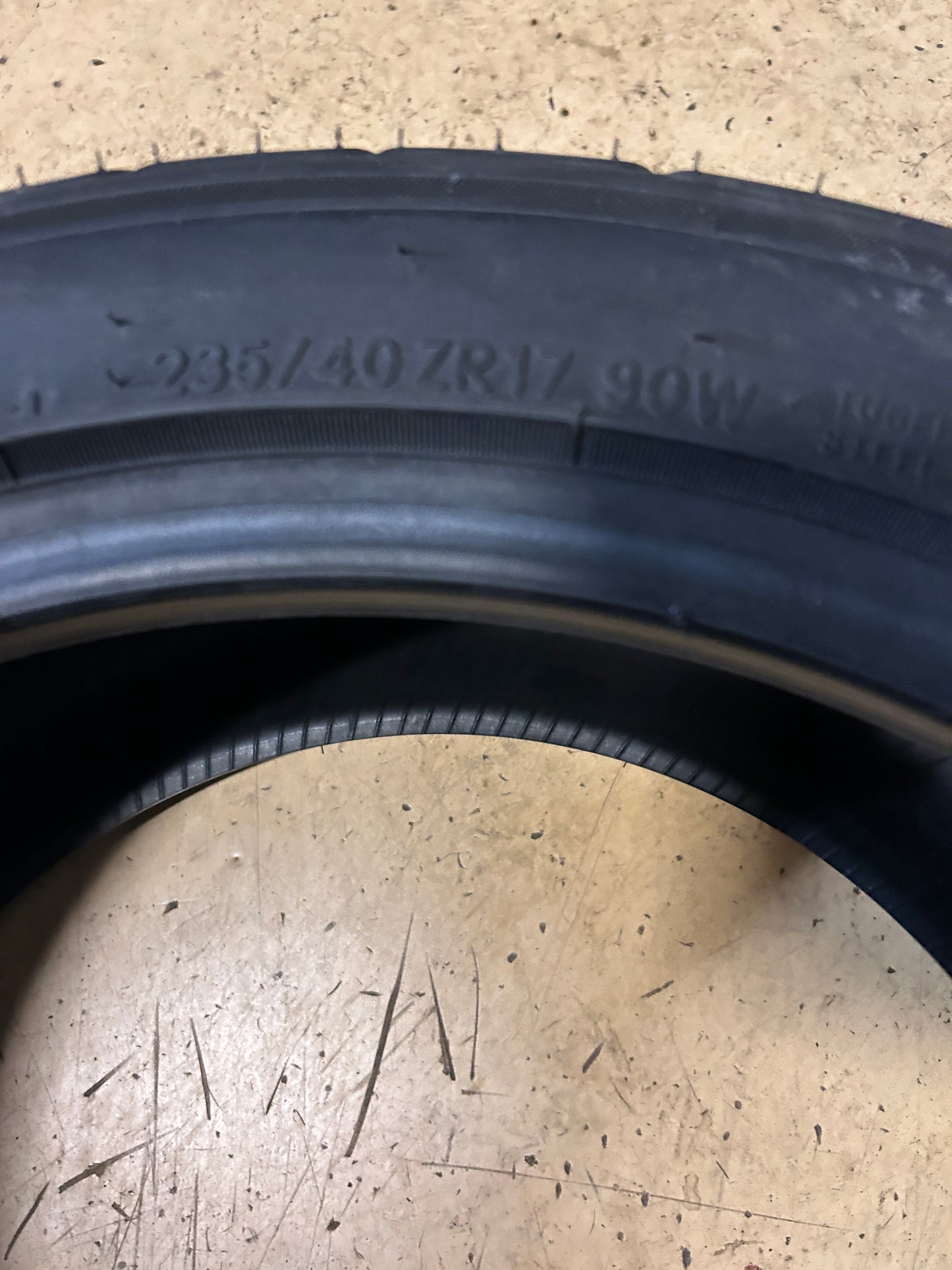 NITTO NT05 BSW P 235 40 17 90W PERFORMANCE TIRE 207120