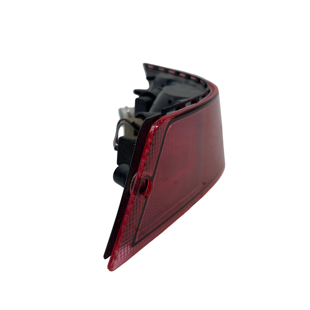 USED PORSCHE 911 TAIL LIGHT LEFT DRIVER 89-94 L90002522