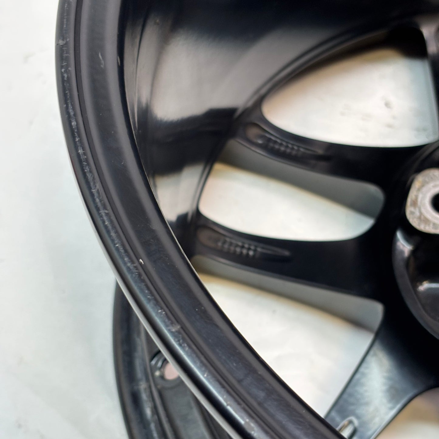 4 USED PORSCHE STAGGERED WHEEL SET F-17X6.5 ET 55 R- 17X12 ET 50 98736212601 98736212206