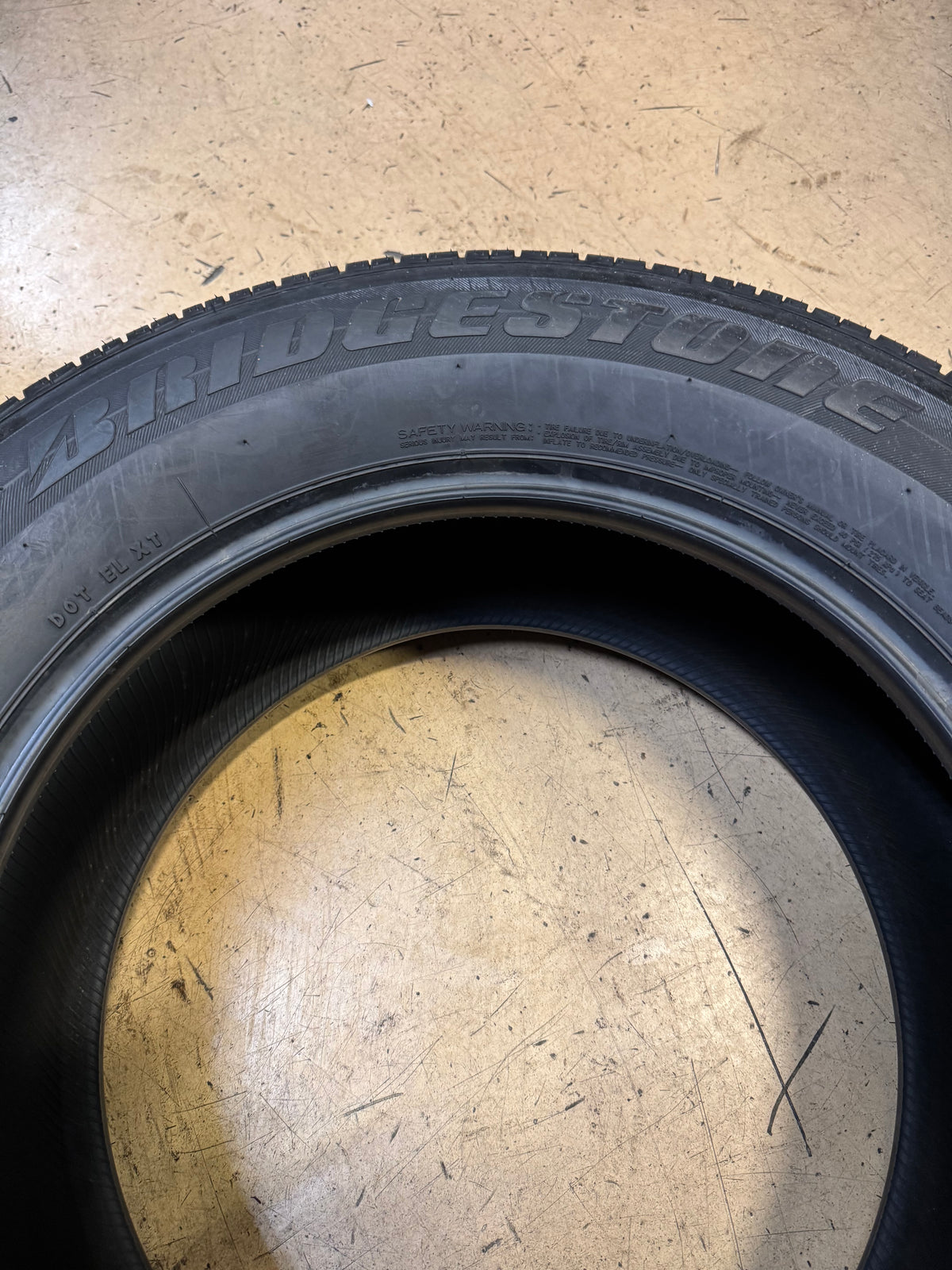 2 NOS BRIDGESTONE DUELER H/P 92A P 265 60 18 109V HIGHWAY TERRAIN TIRE 127356