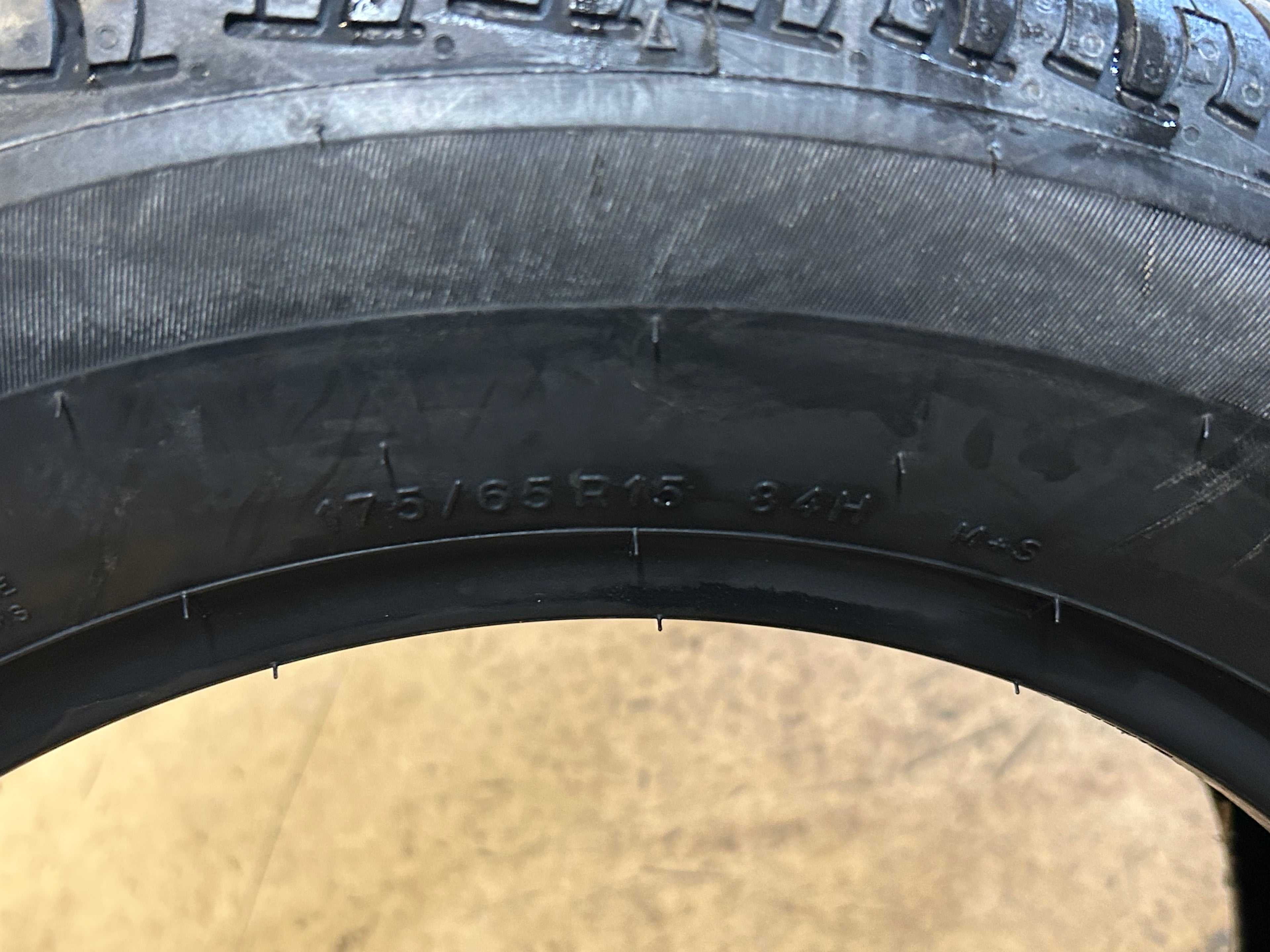 2 UNIROYAL TIGER PAW TOURING A/S BSW P 175 65 15 84H ALL SEASON TIRE 65138