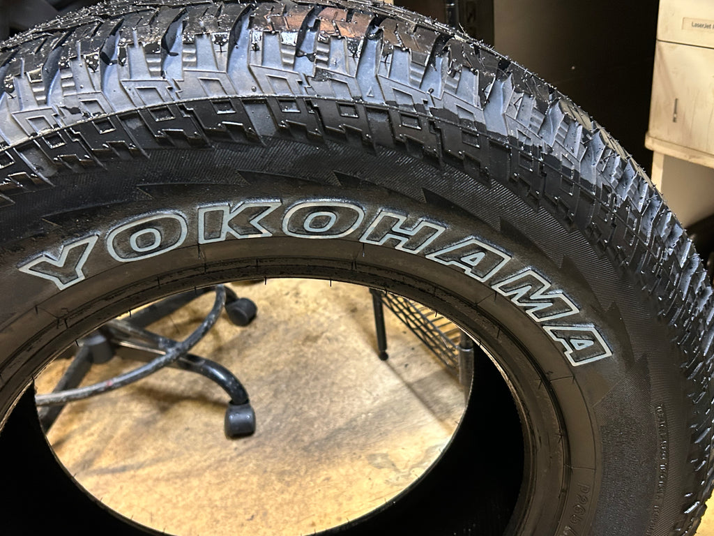 YOKOHAMA  GEOLANDER A/T G015 BSW P 265 65 17 110T ALL TERRAIN TIRE 110101525
