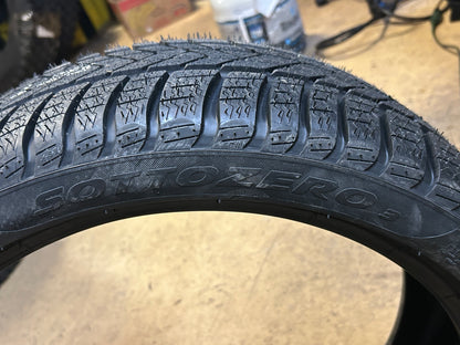 PIRELLI SOTTOZERO 3 BSW P 255 35 19 96H XL RUNFLAT WINTER TIRE 	2564000