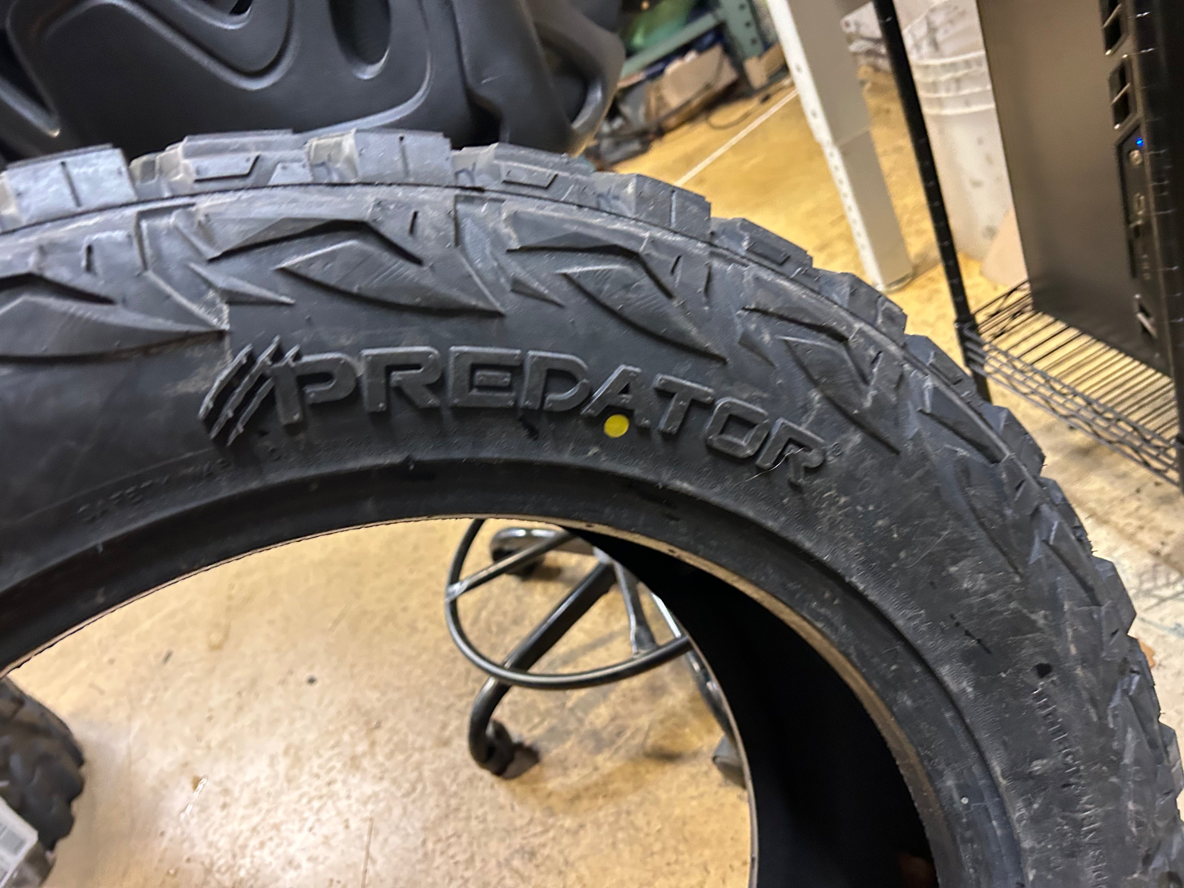PREDATOR NEW MUTANT X-RT BSW LT 35 12.5 22 117Q 10PLY ALL TERRAIN TIRE PRXRT18