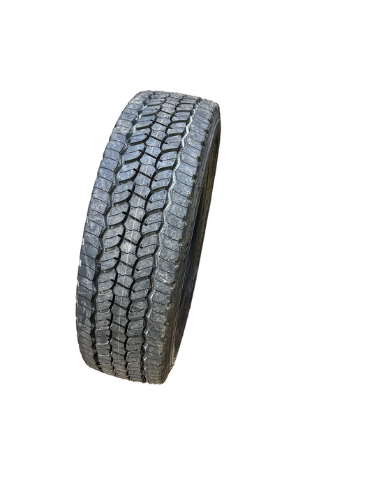 YOKOHAMA 115R BSW  225 70 19.5 128/126N 14PLY ALL POSITION TIRE 120111501