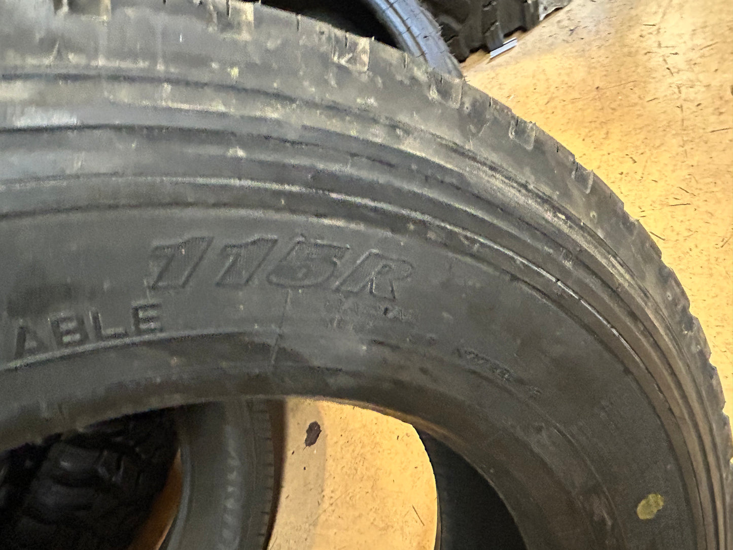YOKOHAMA 115R BSW  225 70 19.5 128/126N 14PLY ALL POSITION TIRE 120111501