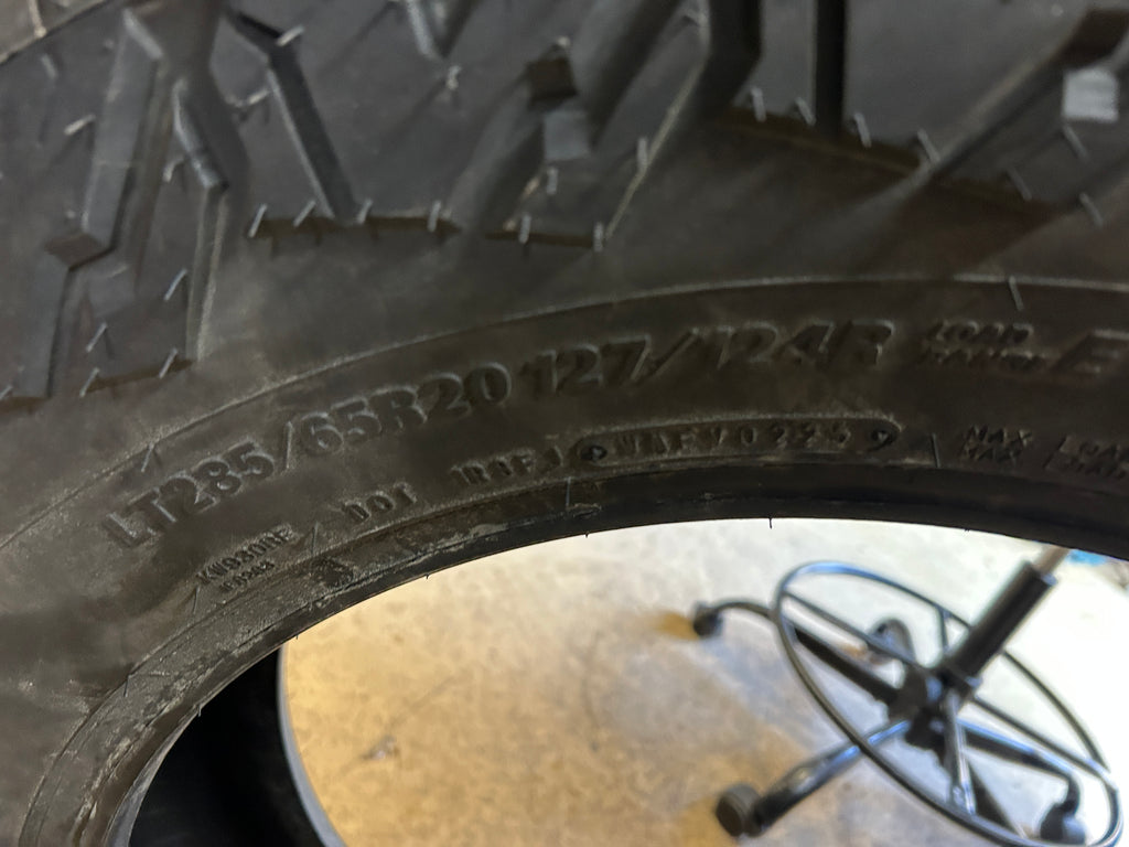 FALKEN WILDPEAK R/T01 BSW LT 285 65 20 127/124R 10PLY RUGGED TERRAIN TIRE 28757782