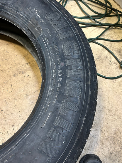 4 MICHELIN XRV BSW  235 80 22.5 ALL POSITION TIRE 87511