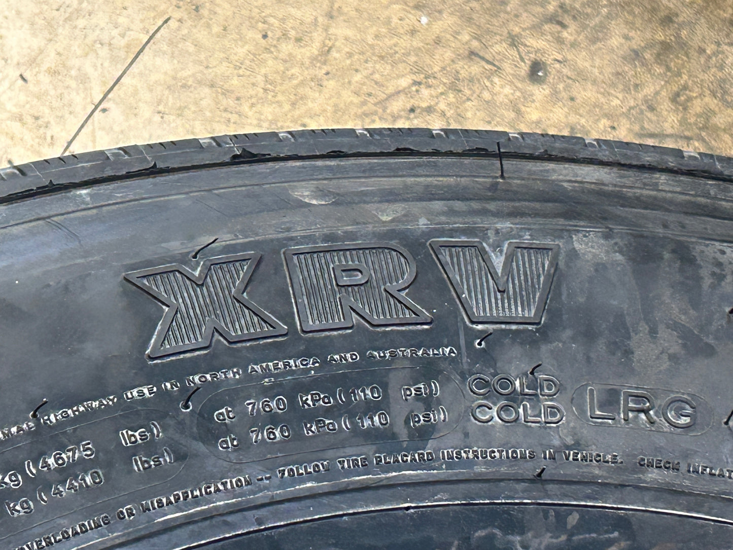 4 MICHELIN XRV BSW  235 80 22.5 ALL POSITION TIRE 87511