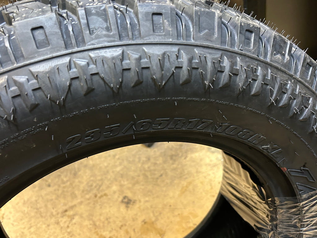 NOS ATTURO TRAIL BLADE X/T BSW P 235 65 17 108H XL RUGGED TERRAIN TIRE 13001