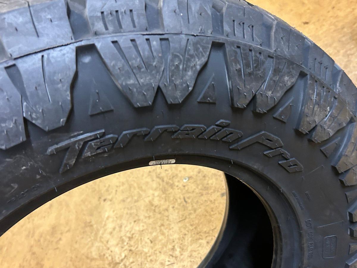 AMP TERRAIN PRO A/T P LT 265 70 17 121/118S 10PLY ALL TERRAIN TIRE 2657017AMPCA2