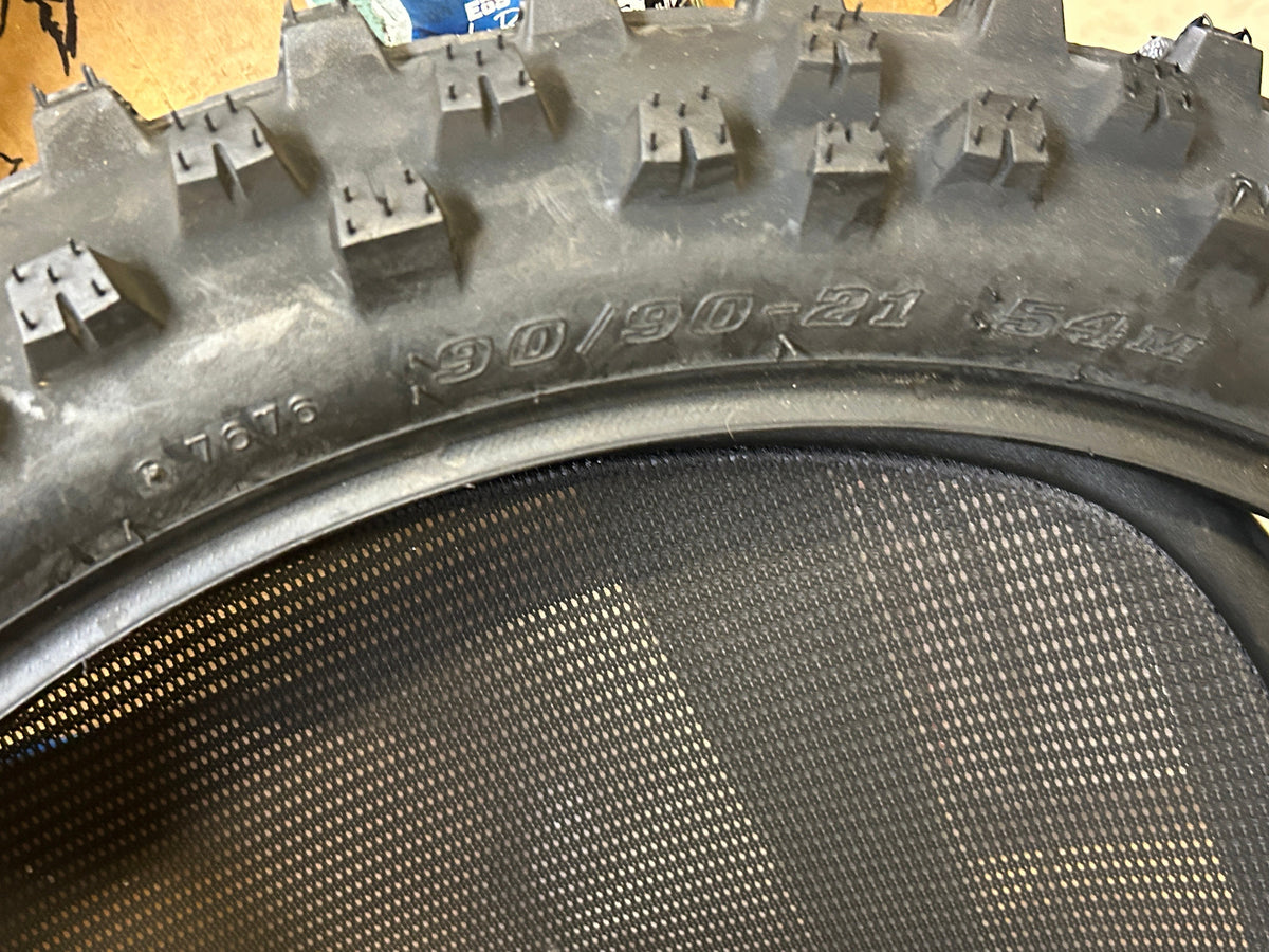 DUNLOP GEOMAX AT81F BSW P 90 90 21 54M FRONT MOTORCYCLE TIRE 03120242