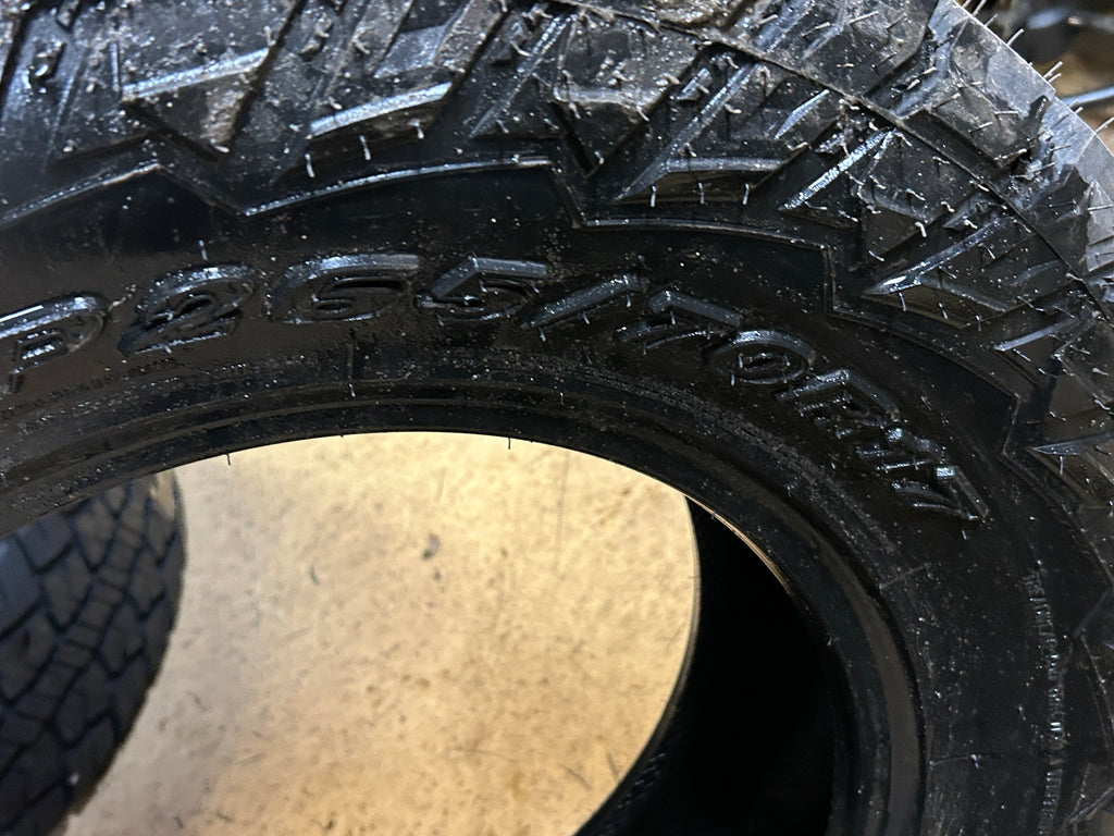 AMP TERRAIN ATTACK R/T BSW P 265 70 17 113T ALL TERRAIN TIRE 2657017AMPRTSL