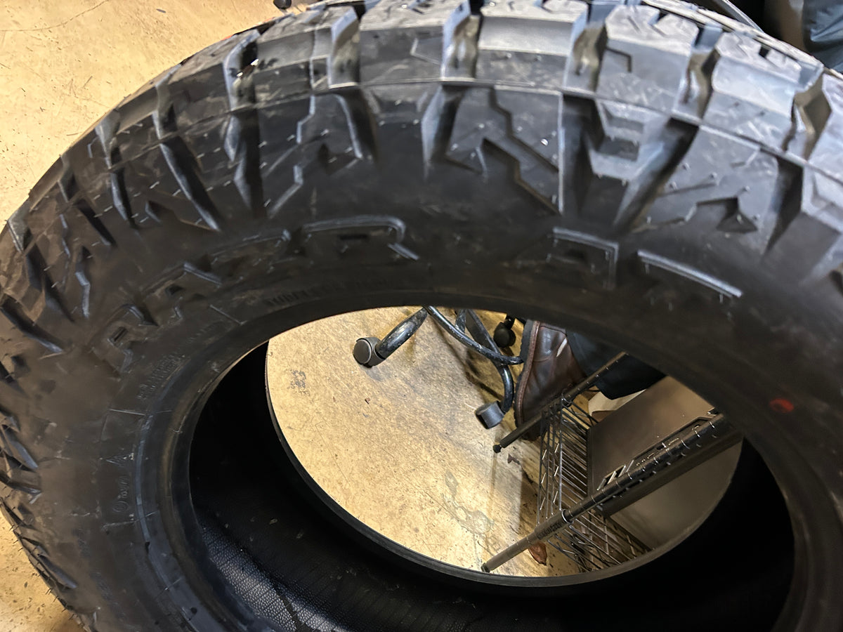 MAXXIS RAZR AT BSW LT 285 65 20 127/124S 10PLY ALL TERRAIN TIRE TL00069700