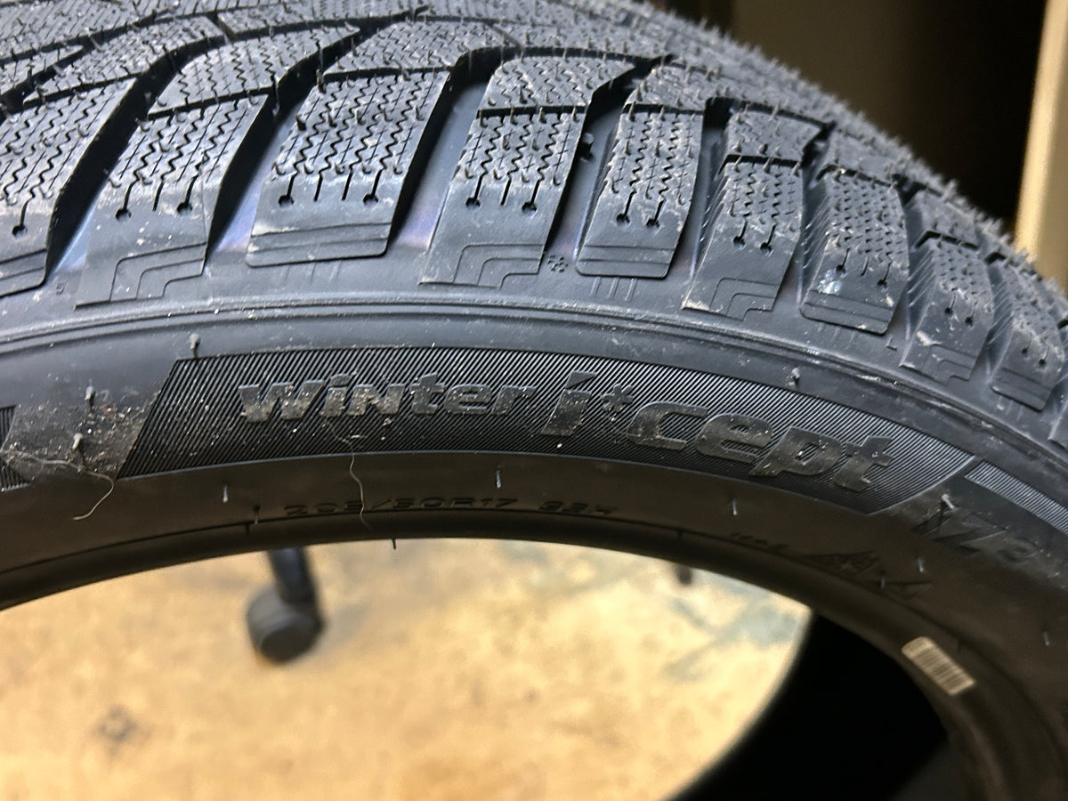 HANKOOK WINTER I*CEPT IZ3 BSW P 205 50 17 93H XL STUDLESS WINTER TIRE 1032511