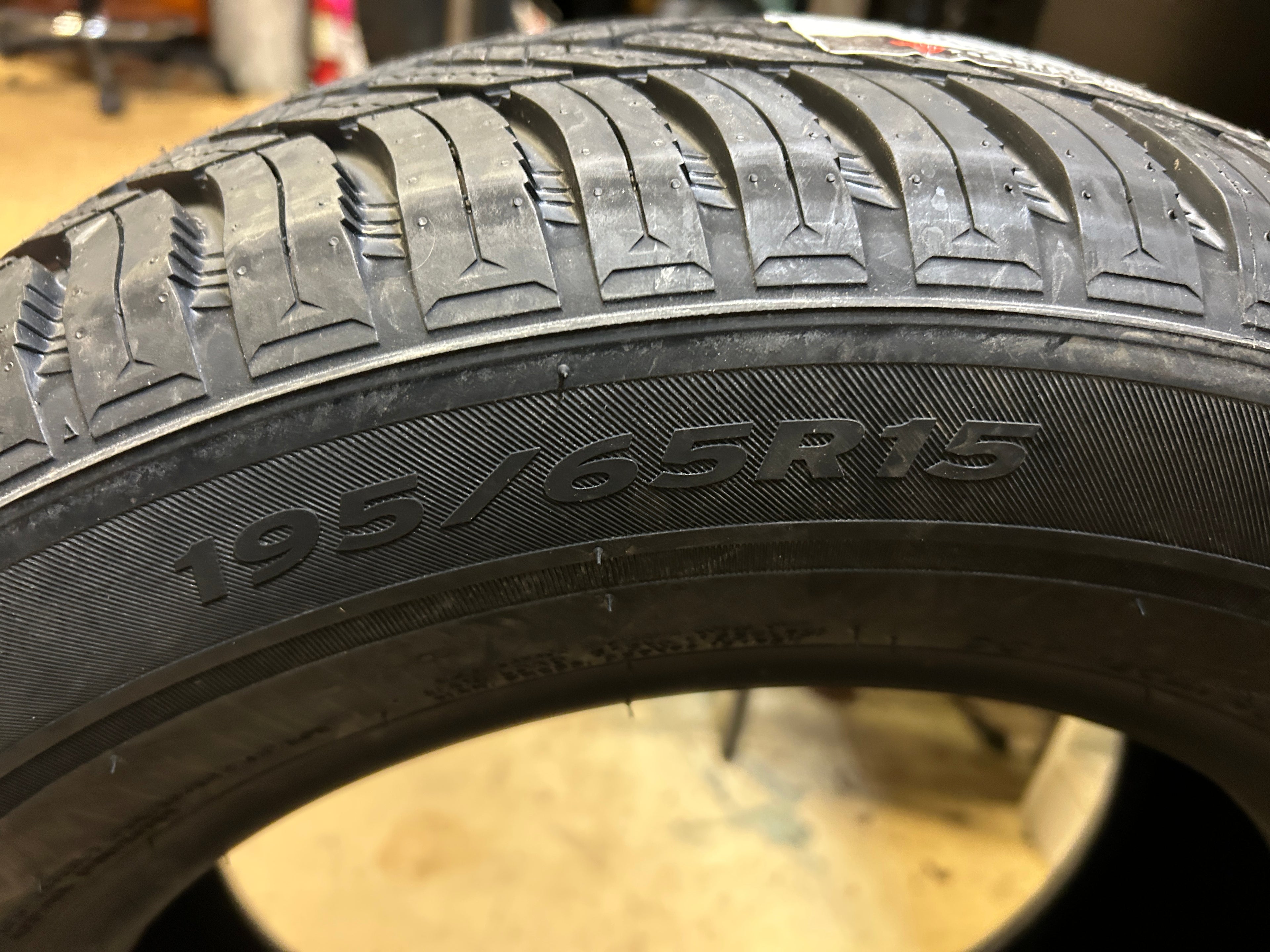 HANKOOK KINERGY 4S2 BSW P 195 65 15 91H ALL SEASON TIRE 1026493