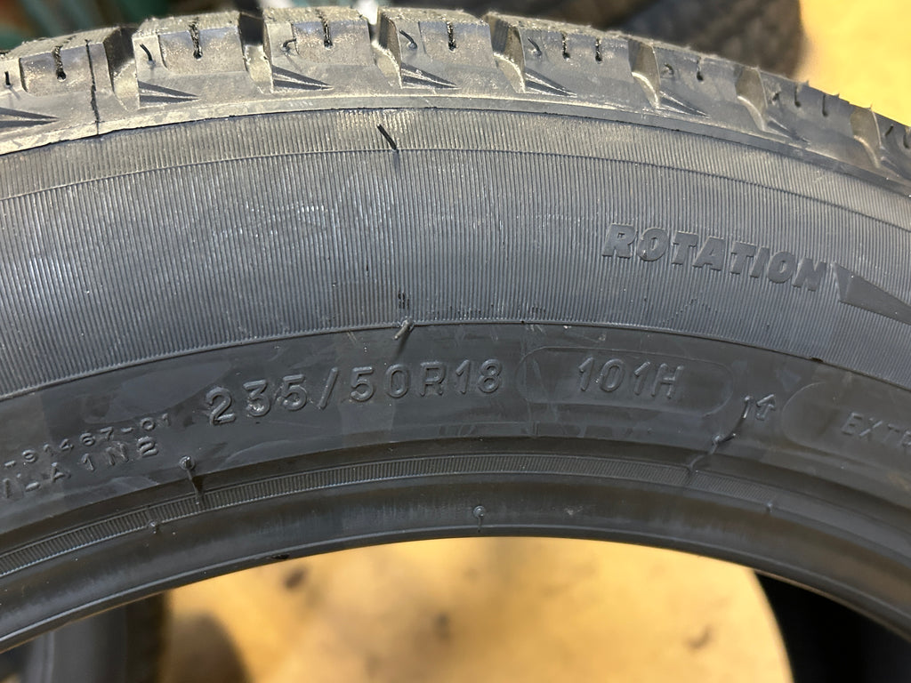 NOS MICHELIN X ICE X13 BSW P 235 50 18 101H XL STUDLESS WINTER TIRE 823821
