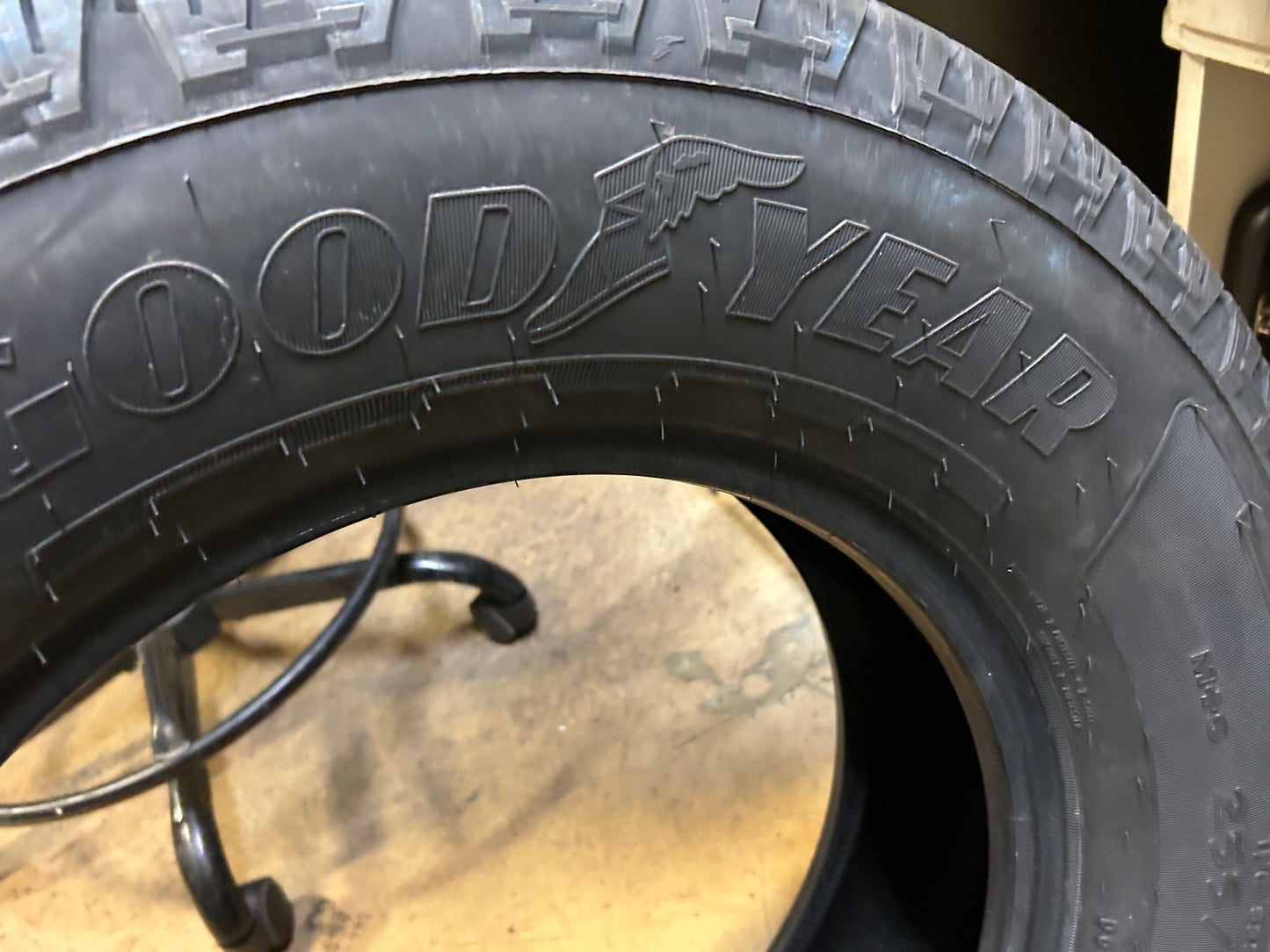 2 GOODYEAR WRANGLER TERRITORY HT BSW P 255 65 17 110T  ALL SEASON TIRE 827017973