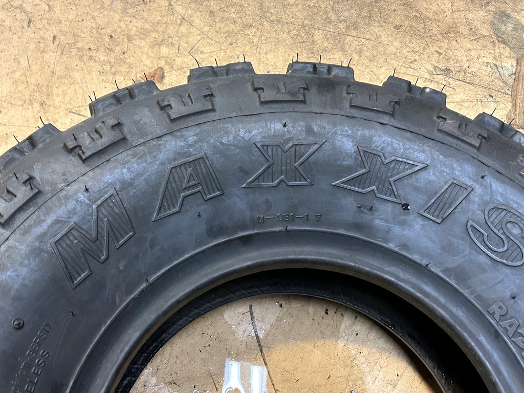 MAXXIS RAZOR M931 BSW 22 7 10 ATV TIRE TM00475100