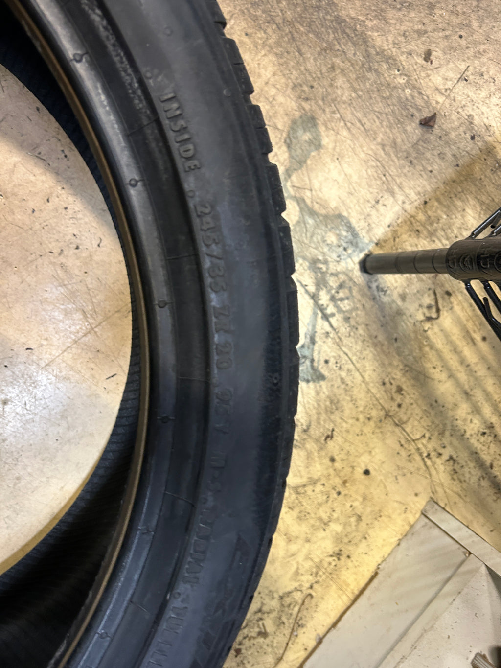 CONTINENTAL EXTREME CONTACT DWS06 PLUS BSW P 245 35 20 95Y XL UHP TIRE 15572970000