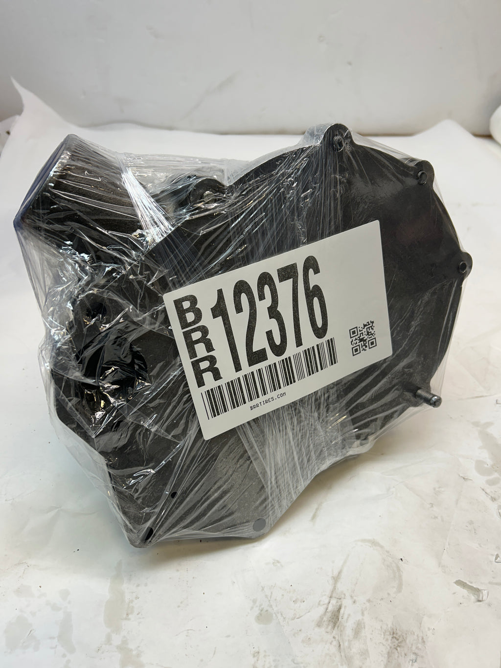 JOHN DEERE WATER PUMP RE33453