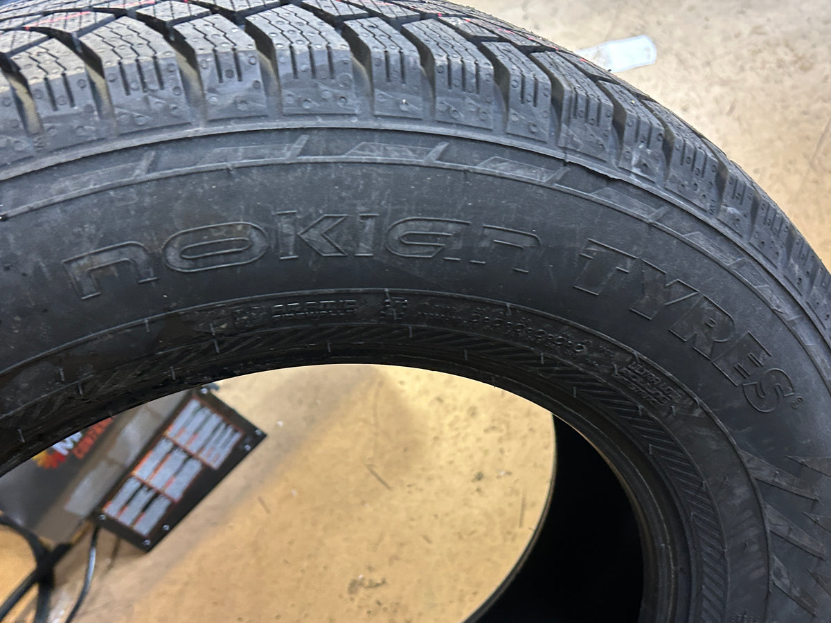 2 NOKIAN HAKKAPELIITTA R5 SUV BSW P 235 65 17 108R XL WINTER TIRE T432392
