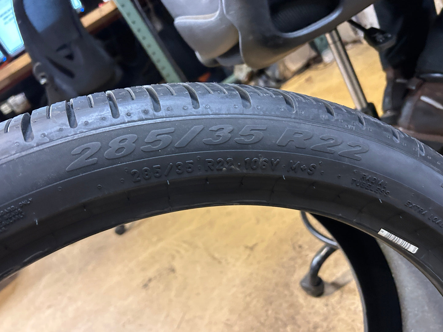 PIRELLI SCORPION ZERO AS PLUS 3 BSW P 285 35 22 106Y XL ALL SEASON TIRE 4087000