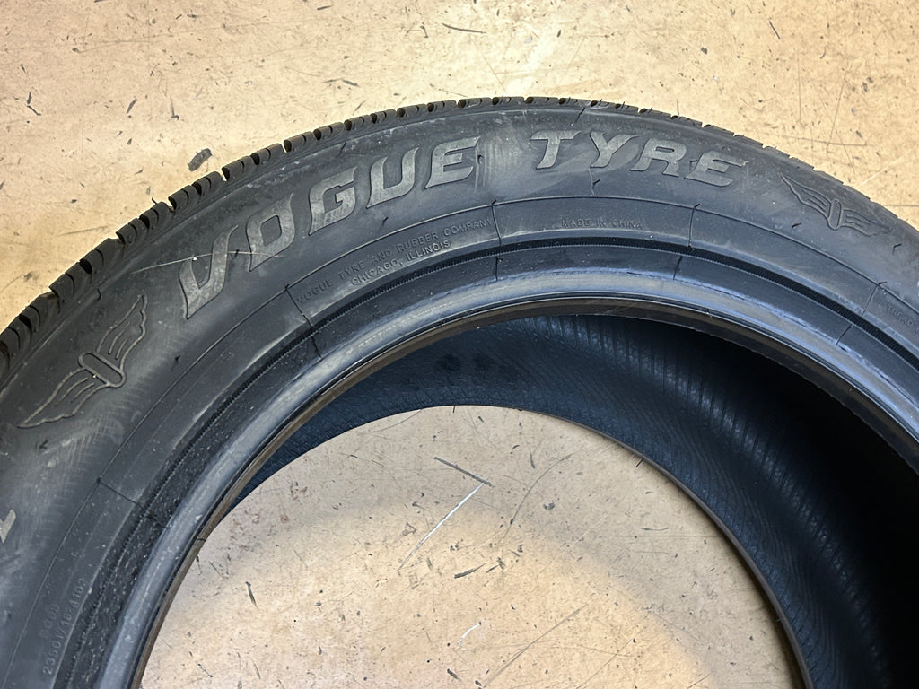 2 VOGUE CUSTOM BUILT RADIAL VIII BSW P 235 50 17 100H XL PERFORMANCE TIRE 3206631
