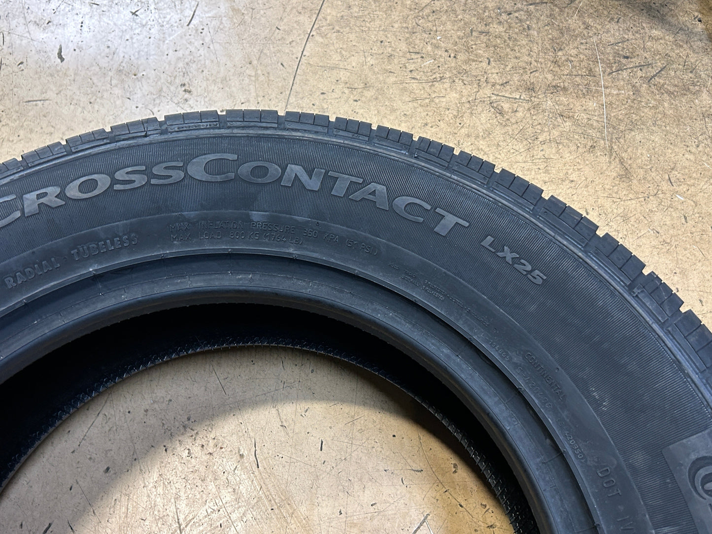 4 CONTINENTAL CROSSCONTACT LX25 BSW 215 70 16 100H ALL SEASON TIRE 15509680000