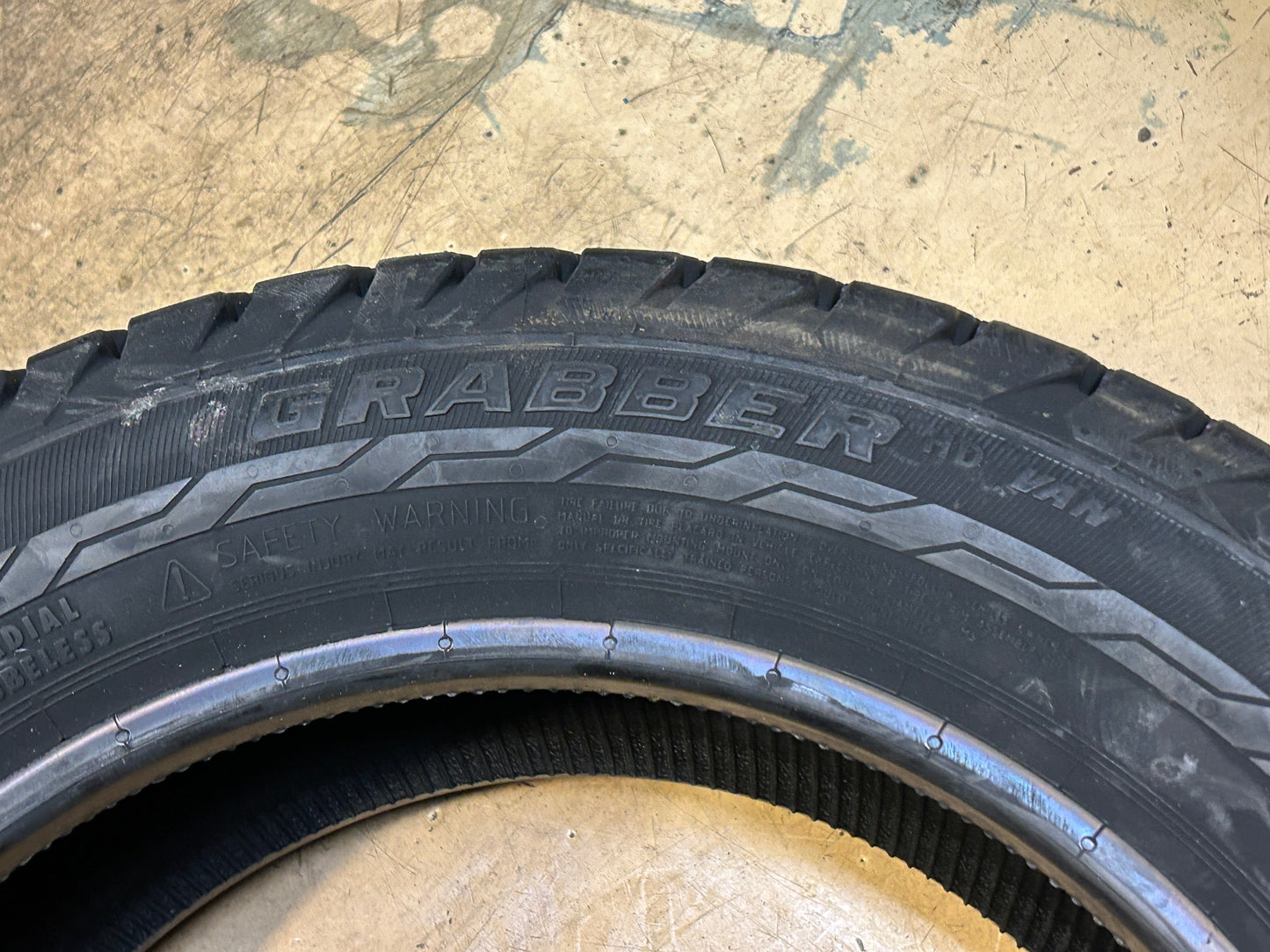 2 GENERAL GRABBER HD VAN BSW P 185 60 15 94/92T 6PLY ALL SEASON TIRE 0460344