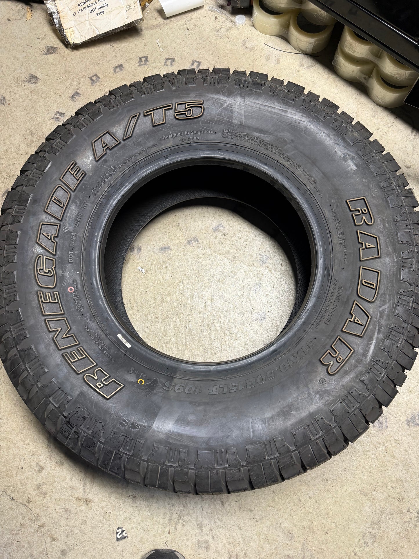 NOS RADAR RENEGADE A/T5 OWL LT 31 10.5 15 109S LRC 6PLY ALL TERRAIN TIRE RZD0021