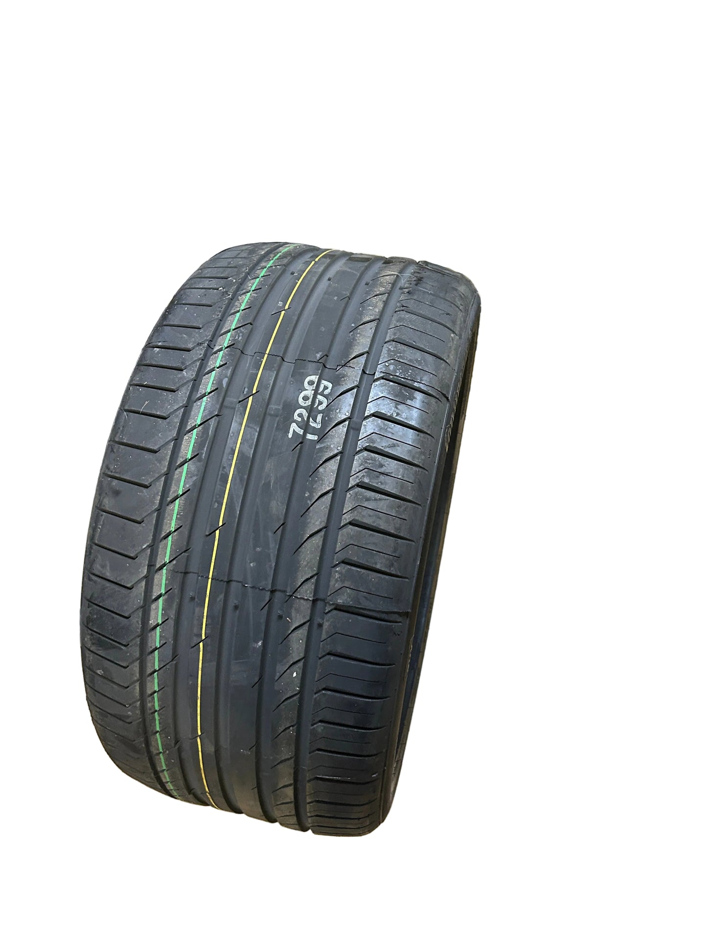 2 CONTINENTAL CONTISPORTCONTACT 5 SUV RUNFLAT BSW P 315 35 20 110W XL UHP TIRE 03542210000