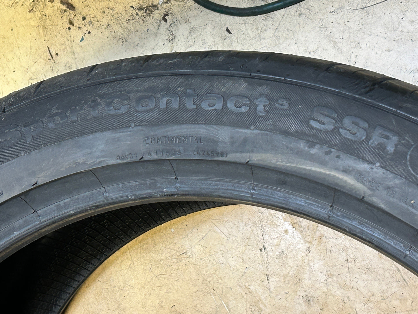 2 CONTINENTAL CONTISPORTCONTACT 5 SUV RUNFLAT BSW P 315 35 20 110W XL UHP TIRE 03542210000